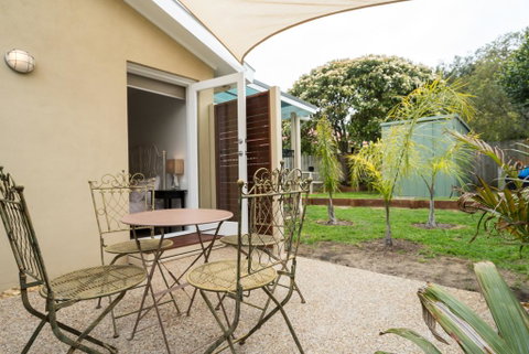 Xanadu Shores - Accommodation Rockhampton 2