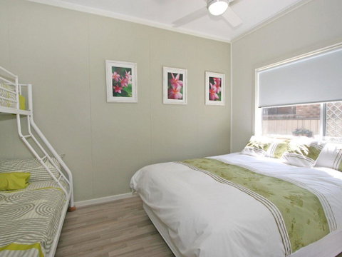 Yamba Daze - Sunrise - Pet Friendly - Accommodation Rockhampton 3