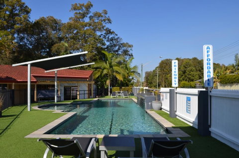 Yamba Motor Inn - Accommodation Rockhampton 0