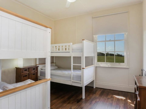 Yamba Pilot Cottage 1 - Pets Welcome - Close To Beach - Accommodation Rockhampton 3