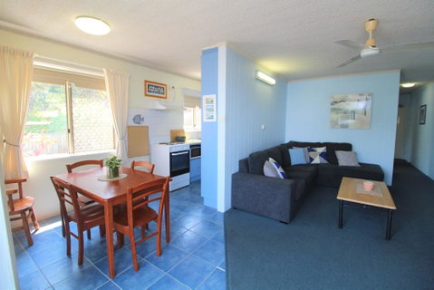Yamba Towers 2 - Accommodation Rockhampton 2
