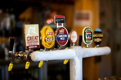 Yandina Hotel - Accommodation Rockhampton 2