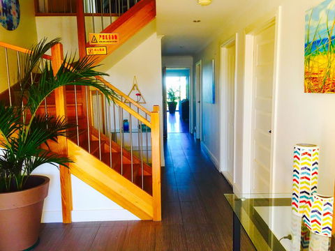 Yes Holiday Home - Accommodation Rockhampton 2