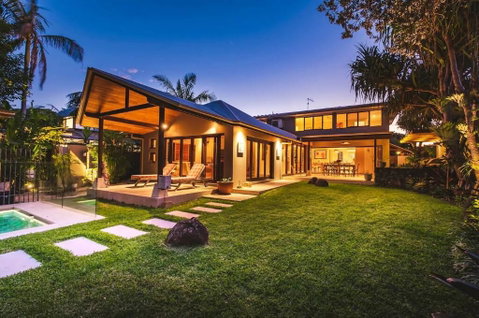 Your Luxury Escape - Barefoot At Tallows - Accommodation Rockhampton 2