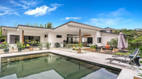 Your Luxury Escape - Copper Sands - Accommodation Rockhampton 0