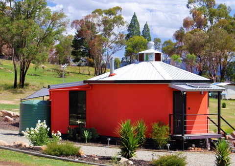 Zuny Yurt - Accommodation Rockhampton 1