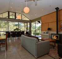 Elfin Hill Vineyard Accommodation - Accommodation Rockhampton