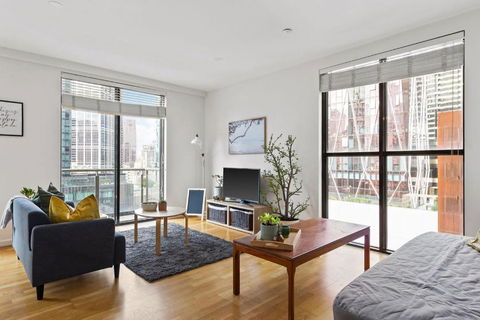 A 2BR Loft Near Melbourne Central FREE Parking - Accommodation Rockhampton 1