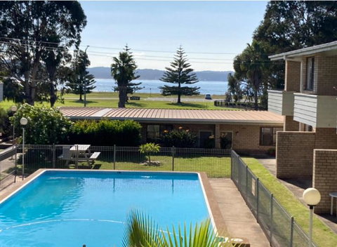 A Beach Apartment - Accommodation Rockhampton 3