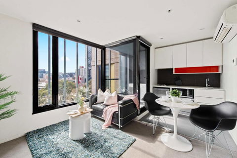 A Comfy Apt Right Next To Queen Victoria Market - Accommodation Rockhampton 0