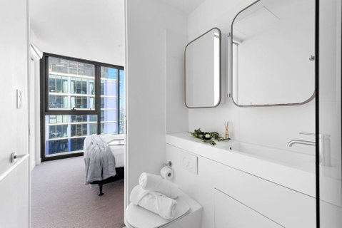 A Cozy & Comfy 2BR Apt Up In The Clouds Near CBD - Accommodation Rockhampton 2