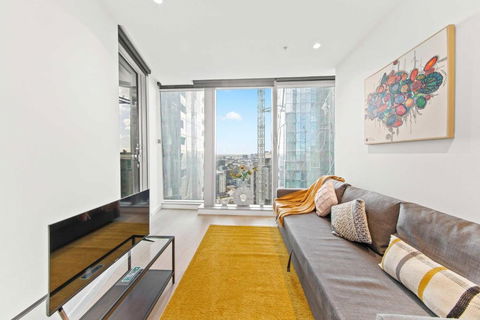 A Cozy & Lux Apt Next To Southern Cross Station - Accommodation Rockhampton 1