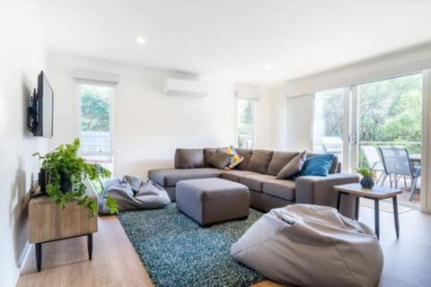 A Getaway For Two - Accommodation Rockhampton 3