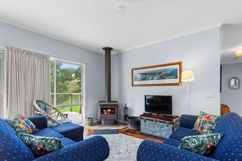 A Little Touch Of Paradise - Accommodation Rockhampton 2