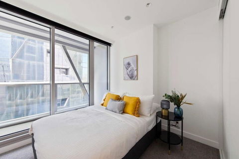 A Lux & Modern Apt Next To Southern Cross Station - Accommodation Rockhampton 1