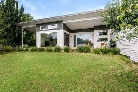 Aalborg Bright - Accommodation Rockhampton 1