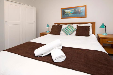Aalen Lakeview Suite - Accommodation Rockhampton 4