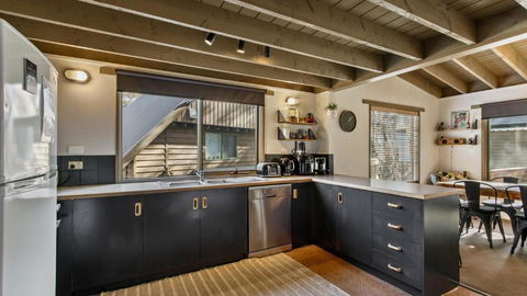 Aaragon - Accommodation Rockhampton 2