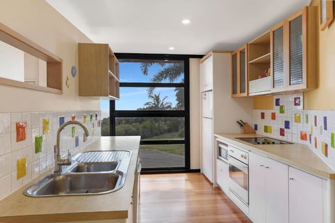 Aaronvale - Accommodation Rockhampton 4