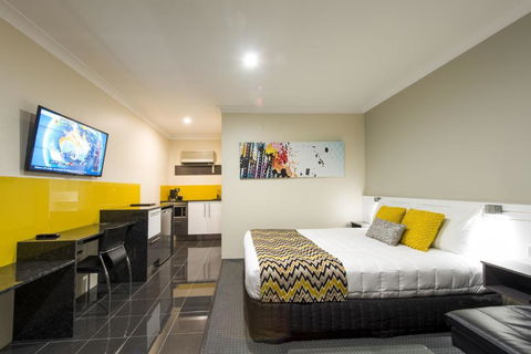 Abbey Motor Inn - Accommodation Rockhampton 0