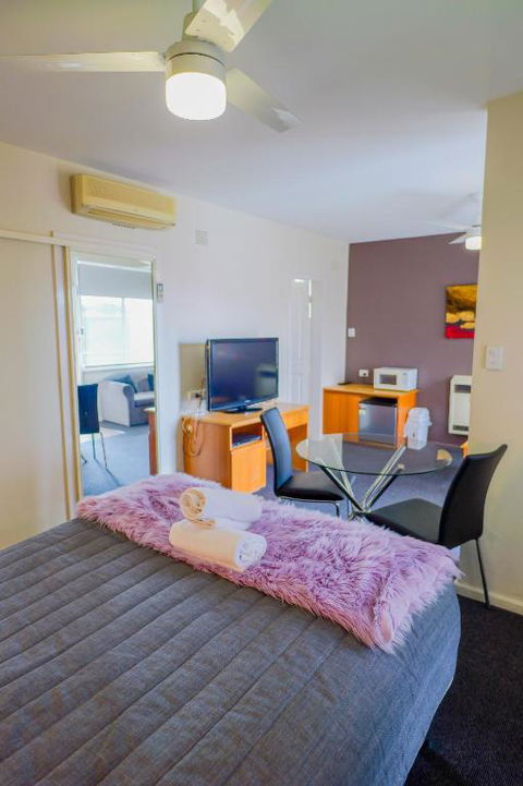 Abbotsleigh Motor Inn - Accommodation Rockhampton 3