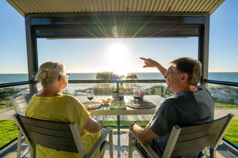 Absolute Beachfront Sandy Feet 2 Upstairs 2 Bedroom Apartment Beach Stayz Semaphore - Accommodation Rockhampton 1