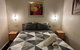 Acland Street Studio Apartment FREE PARKING - thumb 2