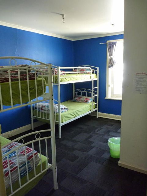 Adelaide Travellers Inn Backpackers Hostel - Accommodation Rockhampton 1