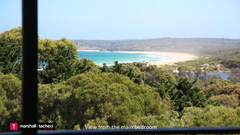 Adelong Secluded Beach House Linen Provided Bermagui - Accommodation Rockhampton 3