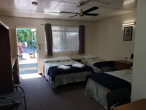 Affordable Gold City Motel - Accommodation Rockhampton 4