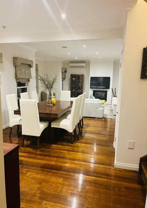 A Beautiful Home - Accommodation Rockhampton 0