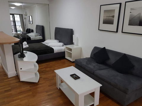 Accommodation Sydney Potts Point Pet Friendly Studio Apartment With Balcony - Accommodation Rockhampton 2