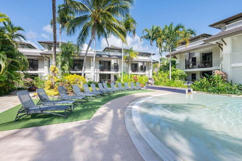 Amazing Rooftop Resort Experience With Hot Tub - Accommodation Rockhampton 0