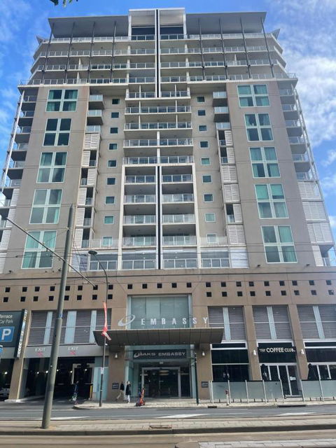 ANTEA Embassy Apartments 914 - Accommodation Rockhampton 0