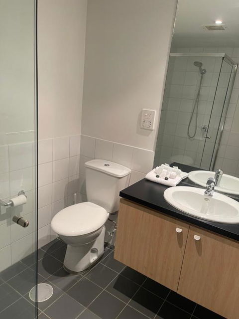 ANTEA Embassy Apartments 914 - Accommodation Rockhampton 3