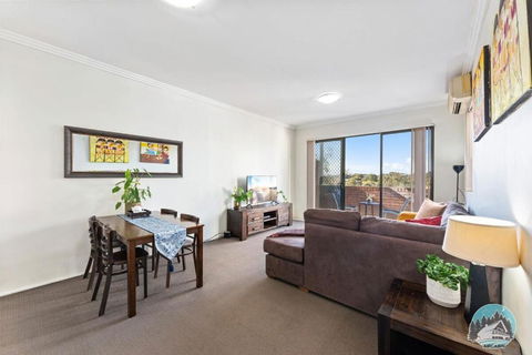 Aircabin - Parramatta - Free Parking - 1 Bed Apt - Accommodation Rockhampton 2