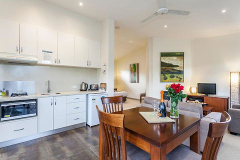 Aireys Inlet Getaway - Accommodation Rockhampton 1