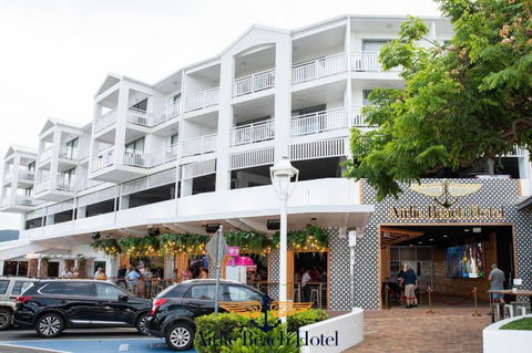 Airlie Beach Hotel - Accommodation Rockhampton 3