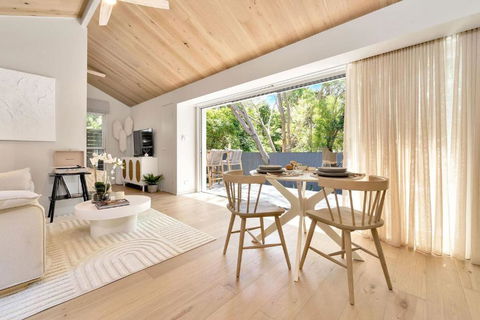 Akora Cabin At Hyams Beach - Accommodation Rockhampton 2