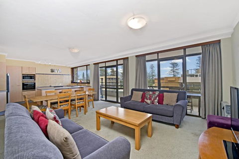 Akuna 14 6 Joffre Street - Accommodation Rockhampton 3