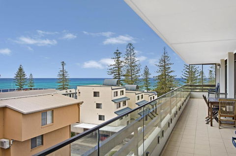 Akuna 14 6 Joffre Street - Accommodation Rockhampton 0