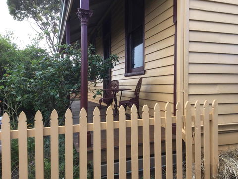 Albion Cottage - Accommodation Rockhampton 2
