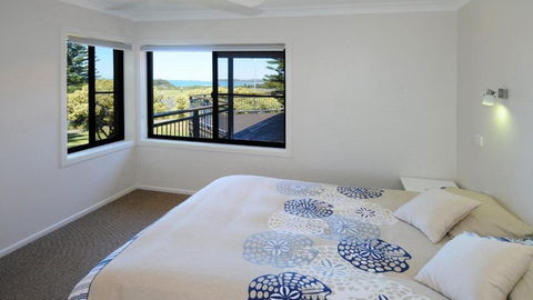 Alcheringa, 1 - 10 Pacific Parade - Accommodation Rockhampton 2
