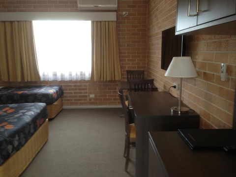 Alexander The Great Motel - Accommodation Rockhampton 4