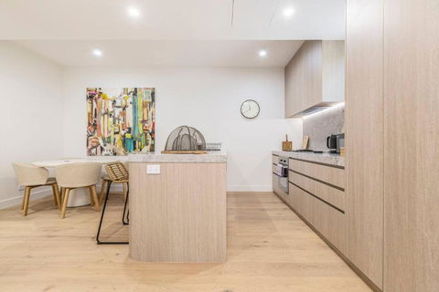 Alexandra Elegance - Riverside Living In Style - Accommodation Rockhampton 2