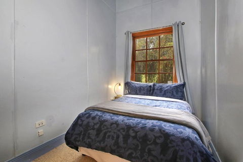 Allen Street - Accommodation Rockhampton 4