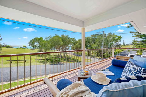 Allure By The Sea - Accommodation Rockhampton 3