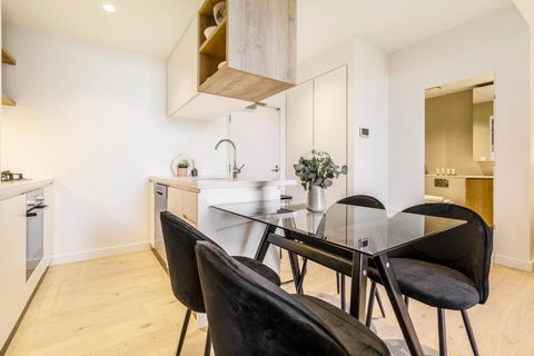 Alluring Oasis In The Heart Of South Melbourne - Accommodation Rockhampton 2