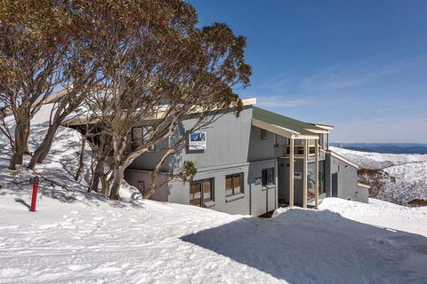 Alpine Heights 11B - Accommodation Rockhampton 0