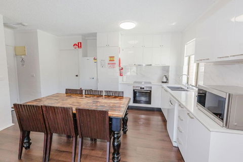 Alpine Mountain View 34 - Accommodation Rockhampton 1